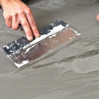 Självnivellerande spackelmassa Självnivellerande spackelmassa